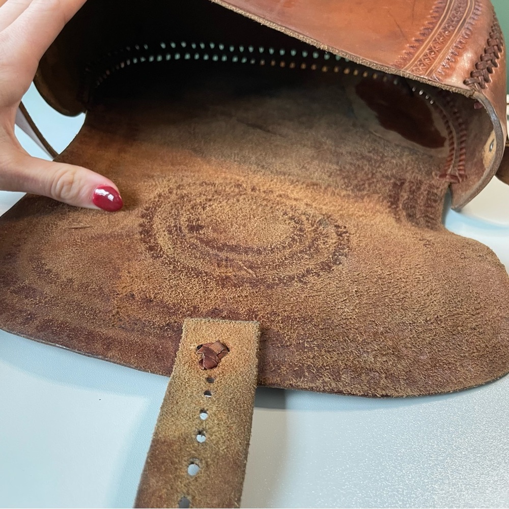 Mexican leather handbag cognac color large - Picture 10 of 11